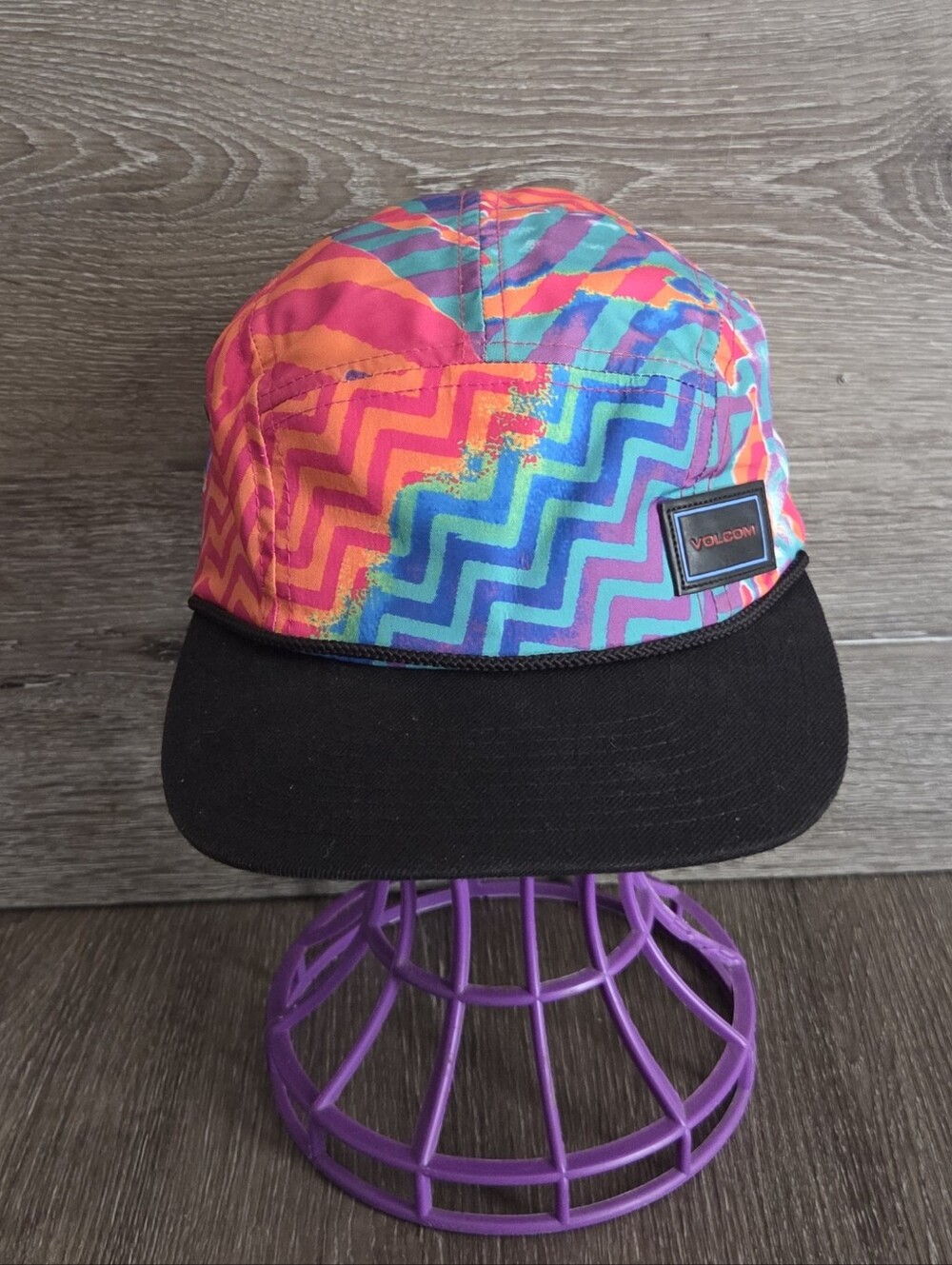 Vintage 90s Volcom Colorful Zigzag 5-Panel Cap - Black Brim